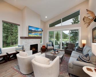 Twilight 131 Tacoma - Rico