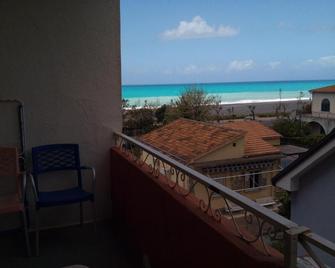 Hotel Calabria - Praia a Mare - Balcony