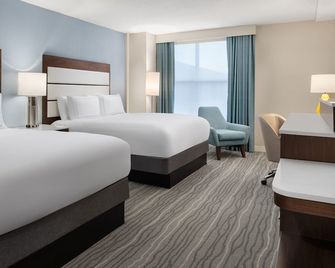 DoubleTree by Hilton Hotel Norfolk Airport - Norfolk - Bedroom