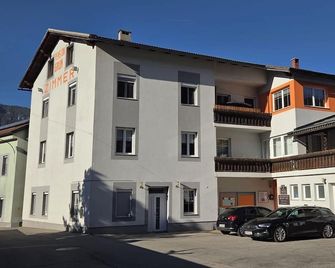Pension Grum - Arnoldstein - Gebäude