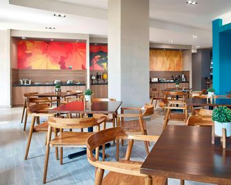 Fairfield Inn & Suites by Marriott Aguascalientes - Aguascalientes - Restaurant