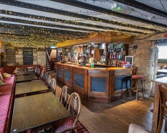 The Downe Arms Inn - Whitby - Bar