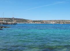 View Point Ghadira Melliha - Mellieħa - Widok na zewnątrz