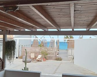 Blue Peter Apartments, Κόλπος Fig Tree - Πρωταράς - Μπαλκόνι