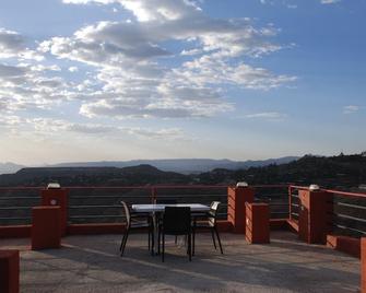 Zan-Seyoum Hotel - Lalibela - Lalībela - Balcón