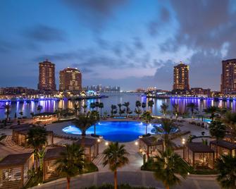 The St. Regis Marsa Arabia Island, The Pearl Qatar - Doha - Pool