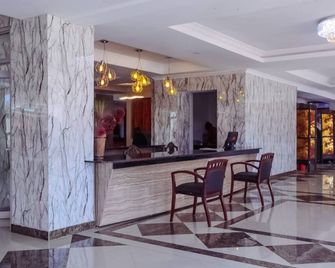 The Luke Hotel Cravers Thika - Thika - Recepción