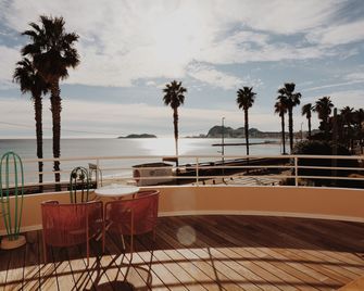 Hôtel Rose Thé - La Ciotat - Balkón