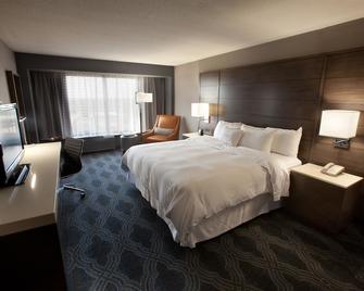 DoubleTree by Hilton Cincinnati Airport - Hebron - Bedroom