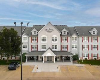 Country Inn & Suites by Radisson, Bloomington-Normal West, IL - Bloomington - Gebäude