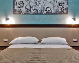 Mare Del Sud - Torre San Giovanni - Schlafzimmer