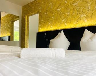 Hotel 22 - Dessau-Rosslau - Bedroom