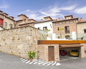 Costa Esmeralda Suites - Suances