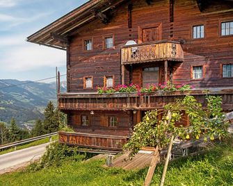 Oberlehen Hof - Rohrberg - Edificio