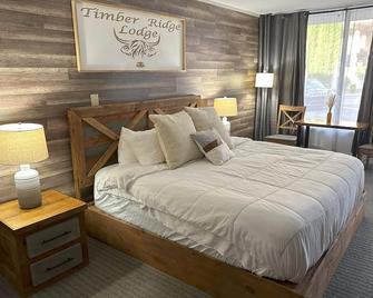 Timber Ridge Lodge Gatlinburg - Gatlinburg - Bedroom
