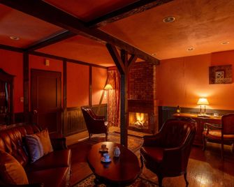 Glamping Resort Feriendorf - Nakasatsunai - Salon