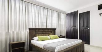 Ayenda 1120 Hotel Comercial - Pereira - Schlafzimmer