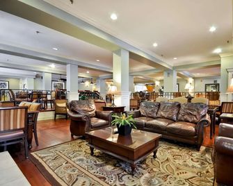 Hampton Inn Charleston-Historic District - Charleston - Lounge