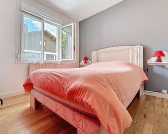 Comfortable 4-person gite, private parking. - Saulxures-sur-Moselotte - Chambre