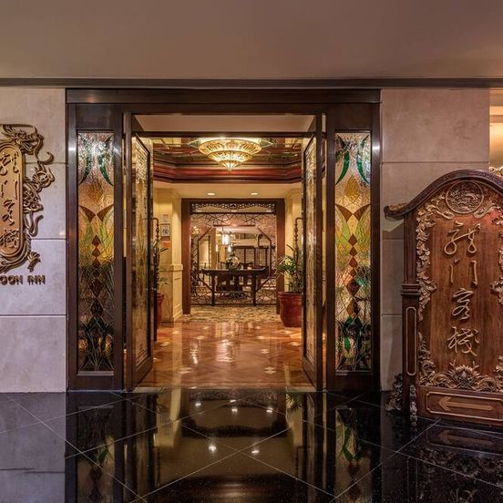 Regal Airport Hotel image 1