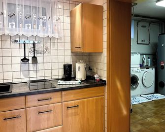 Gemuetliche 2-Zimmer-Wohnung Mit Top-Anb - Crailsheim - Кухня