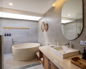 Tonys Villas & Resort Seminyak - Bali - Kuta