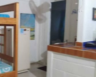 Habitación Triple con Baño y Cocina Privados - Necoclí - Chambre