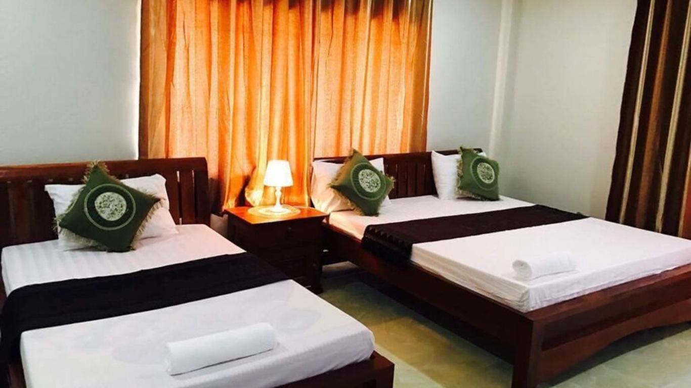Blue Diamond Hostel