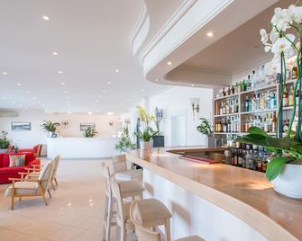 Hotel Adonis - Míkonos - Bar