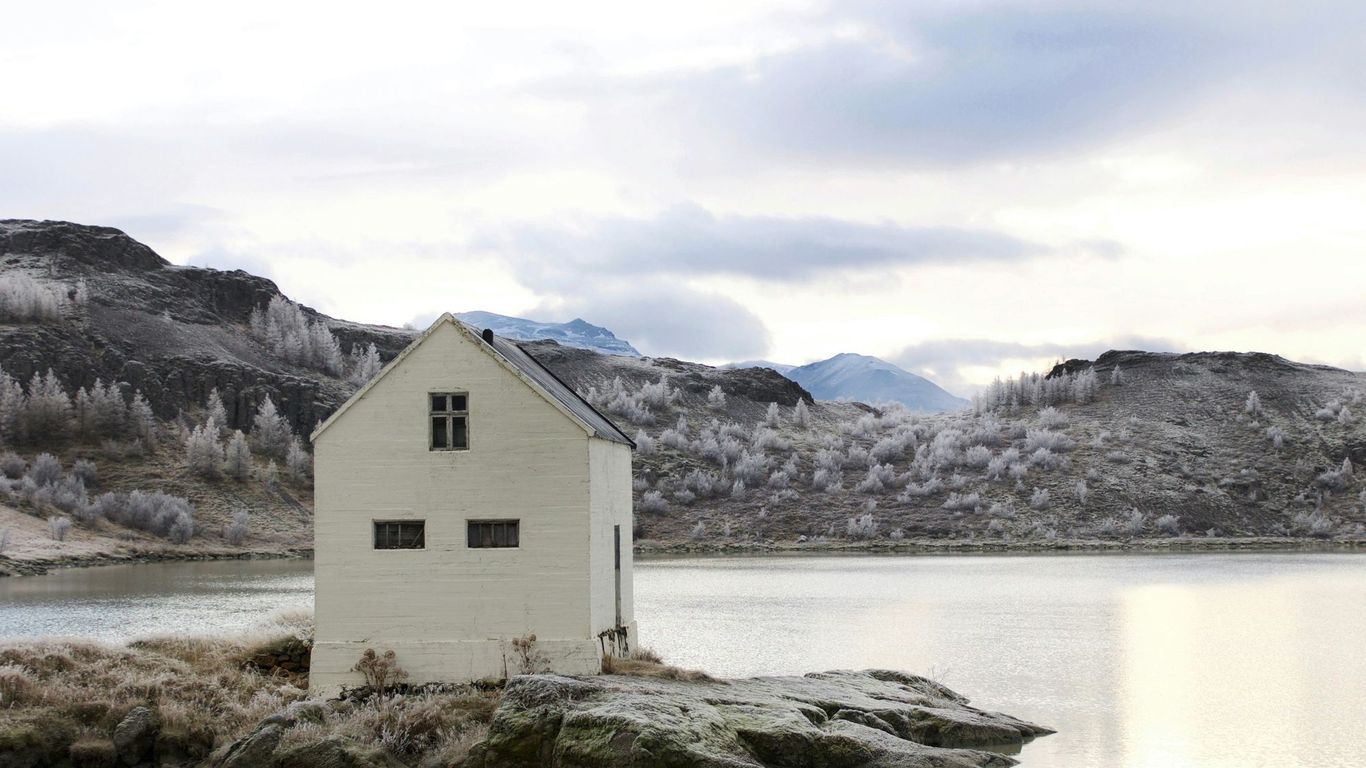 埃基斯蒂爾湖濱酒店