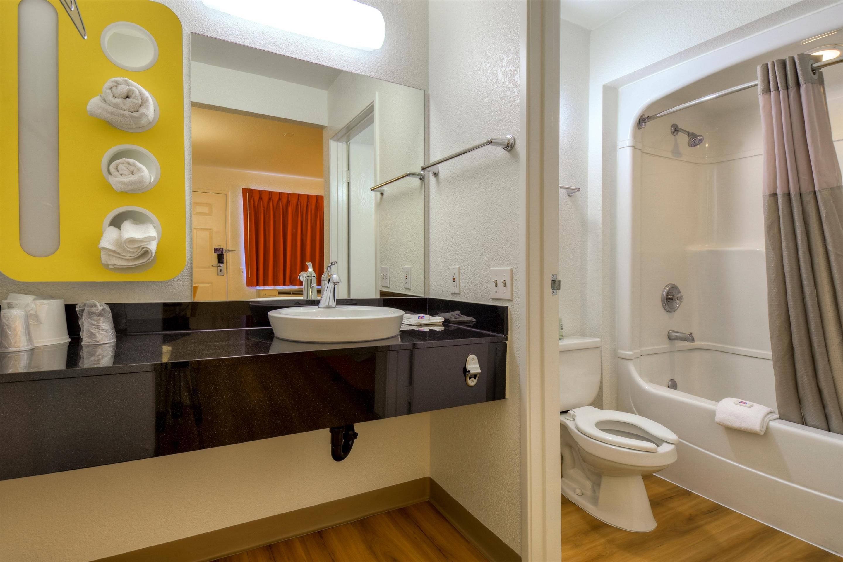 Motel 6-San Dimas, Ca - Los Angeles thumbnail 3