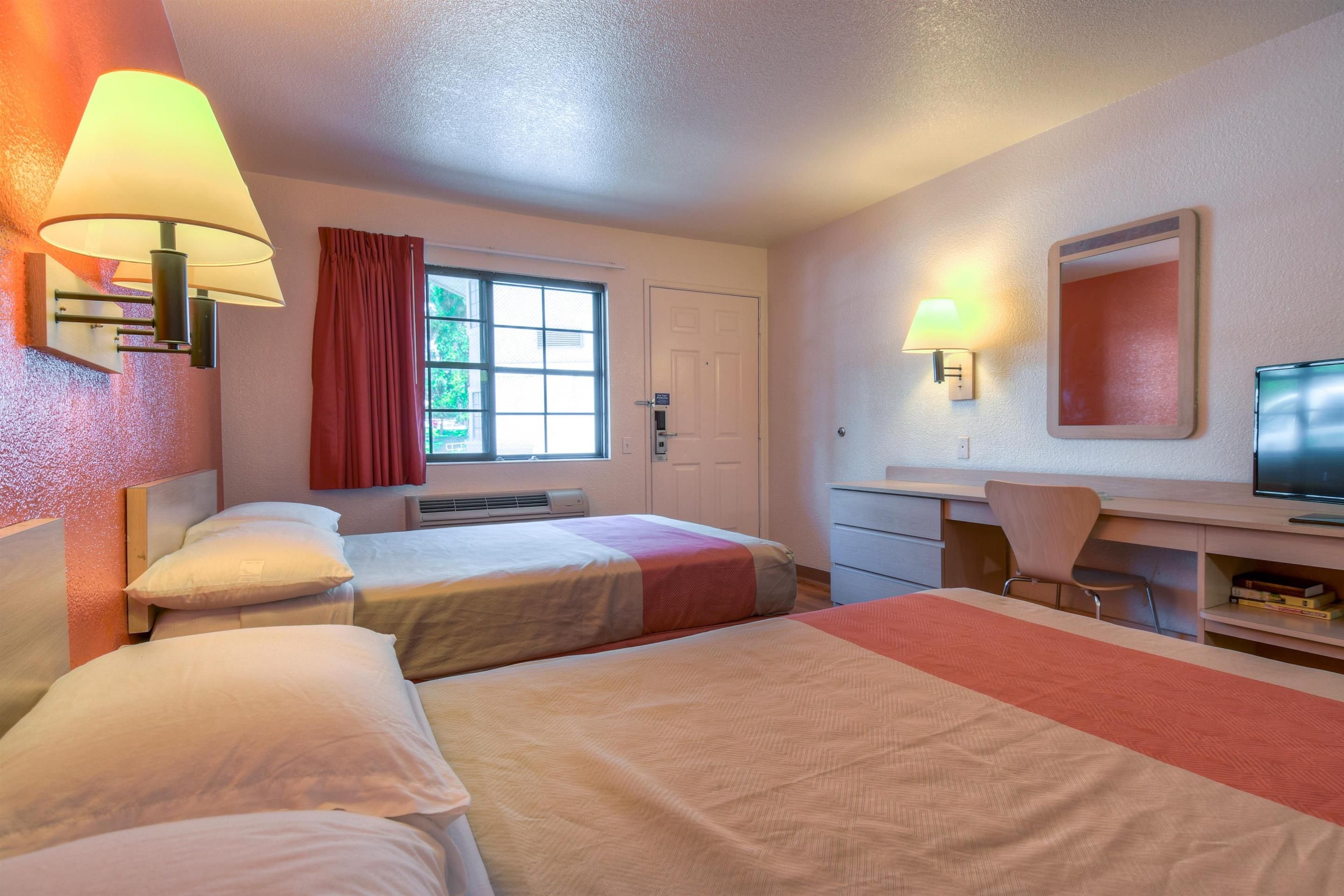 Motel 6-San Dimas, Ca - Los Angeles