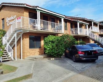 Dunbar Court Unit 3 - Bring your own linen - South West Rocks - Edificio
