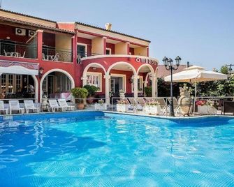Opera Blue Hotel Gouvia Corfu - Gouvia - Havuz
