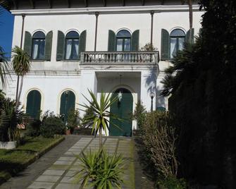 Villa Bianca - Castellammare di Stabia