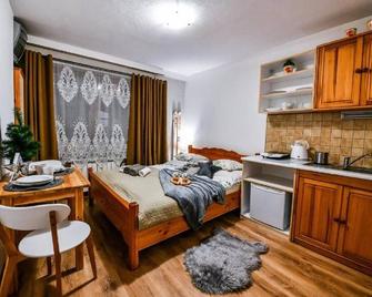 Willa Bachledówka - Zakopane - Bedroom