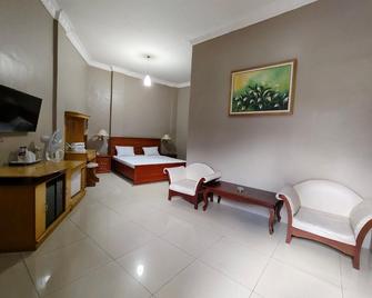 Sapadia Hotel Parapat - Parapat - Habitación