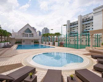 Village Residence West Coast - Singapore - Piscina