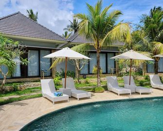 Kelingking Mesari Villa and Spa - Klungkung - Pool