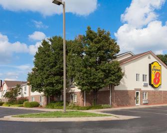 Super 8 by Wyndham Carthage - Carthage - Edificio