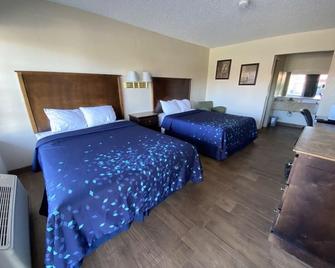 Coral Roc Motel - Florida City - Bedroom