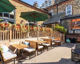 Duke of Cumberland - Whitstable - Patio