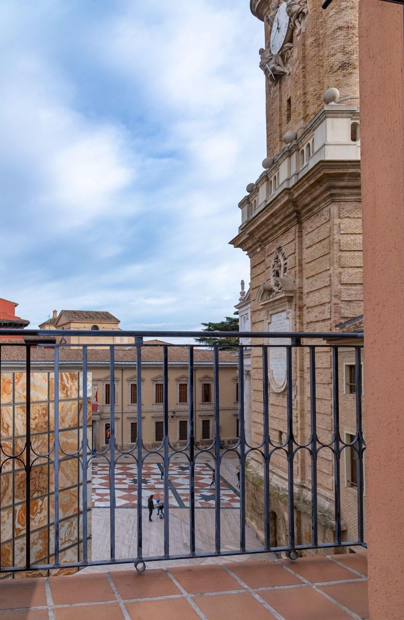 Hotel Tibur - זראגוזה - מרפסת