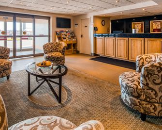Best Western Thunder Bay Crossroads - Thunder Bay - Lobby