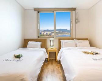 Sea Star Hostel - Yeosu - Habitación