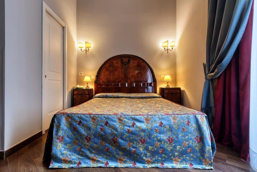 Bedroom view of Decumani Hotel De Charme