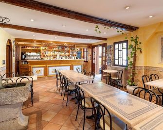 Logis Grand Hotel Bain - Trigance