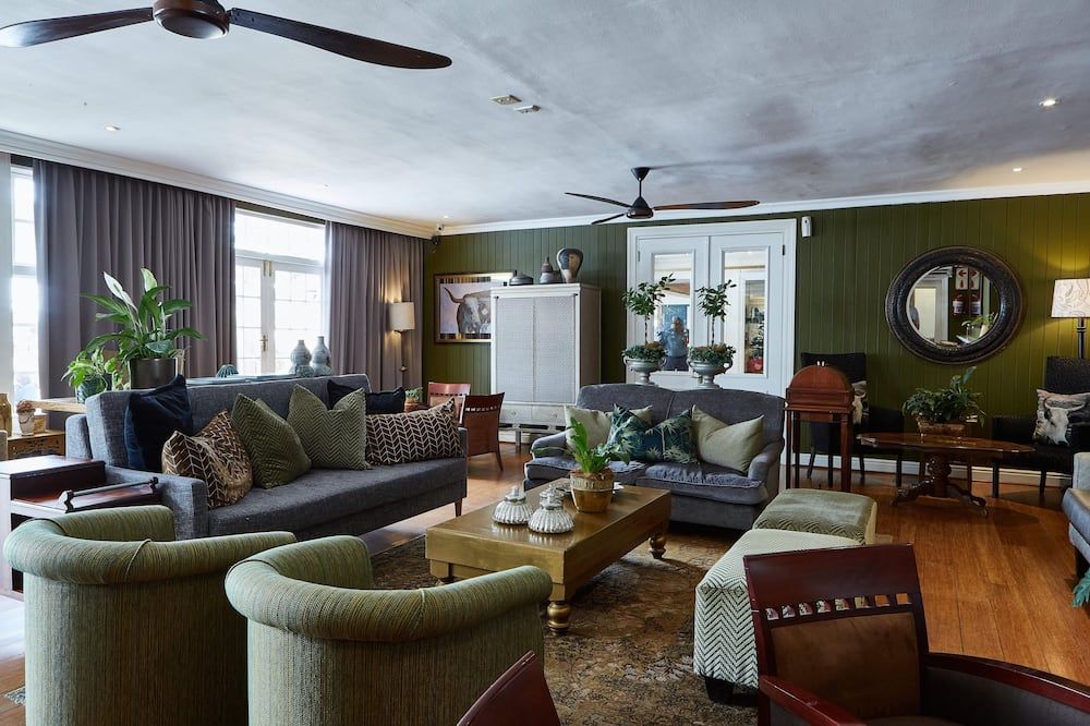 ذا ديفون فالي هوتل