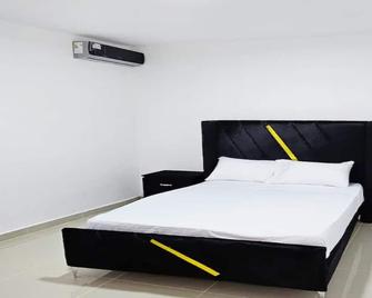 Sd 14br Worry-Free Villas + Daily Transportation - Santo Domingo - Habitació