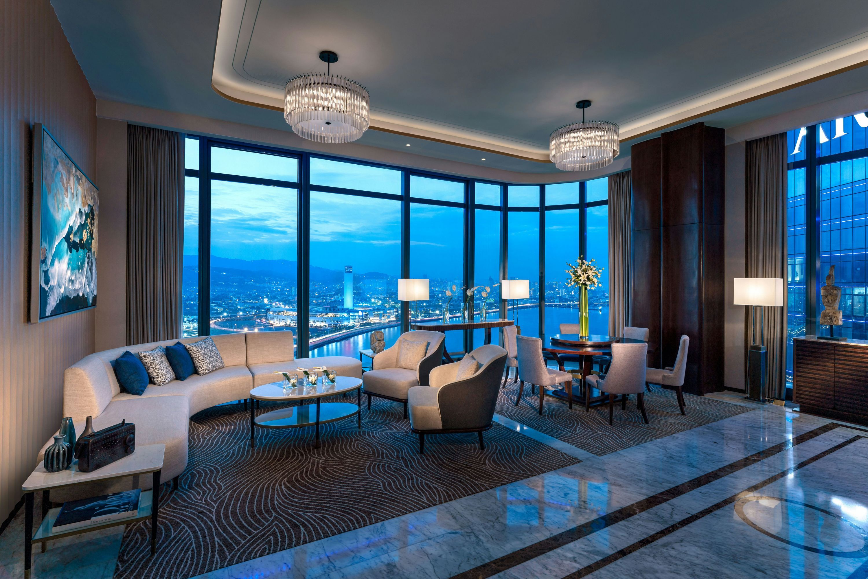 Fili Hotel at Nustar Cebu - סבו סיטי - טרקלין